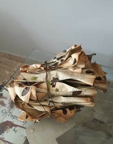 Scultura libro carta - libro,